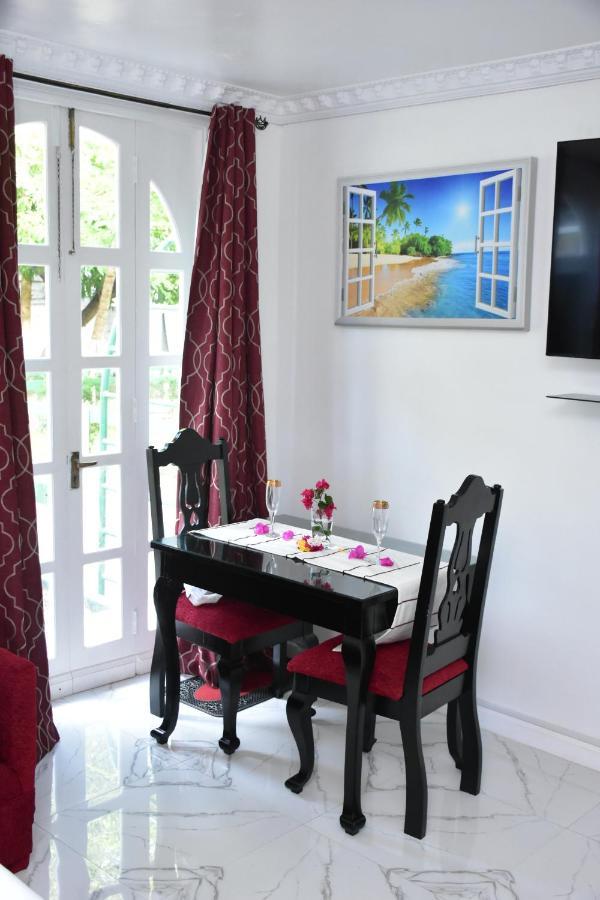 Czar'S Sanctuary- Apt B4 At Sandcastle Ocho Rios Buitenkant foto